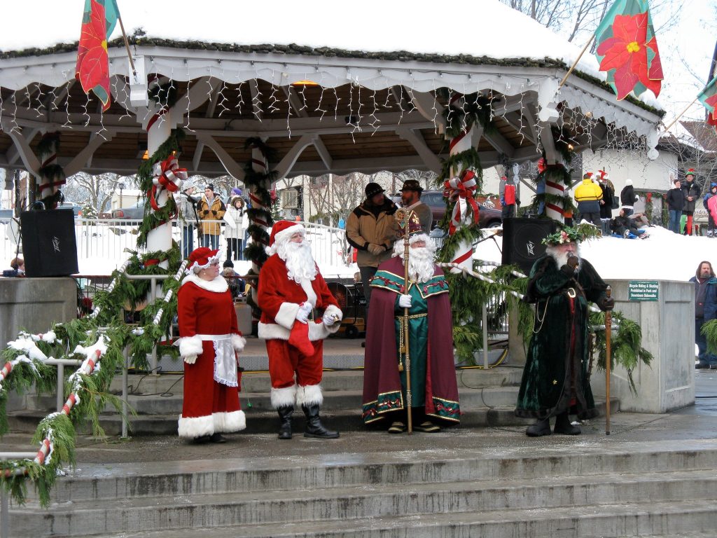 Leavenworth Village of Lights Festival Customized Tours Seattle's